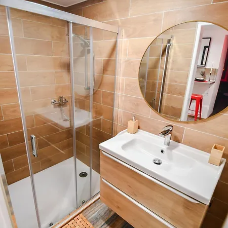 L'arena - Room, Jacuzzi Apartment *